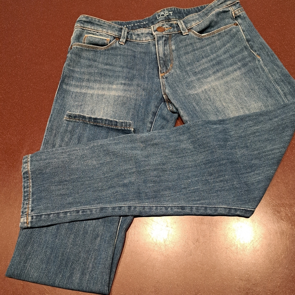 Ann Taylor Loft relaxed skinny jeans size 2
